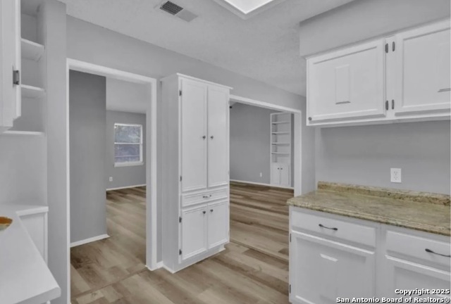 Image 13 of 23 For 1665 Sparkman