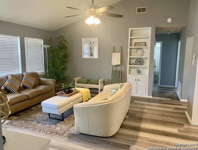 Image 5 of 23 For 1665 Sparkman