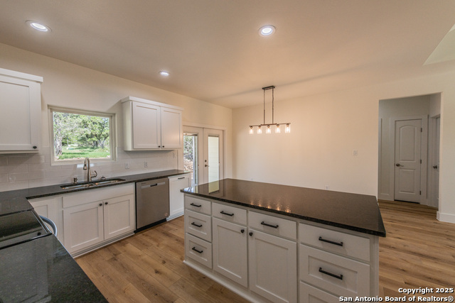 Image 16 of 38 For 635 Cactus Flower