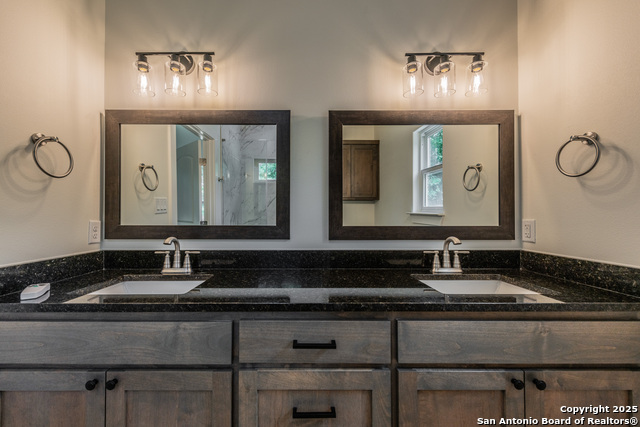 Image 24 of 38 For 635 Cactus Flower