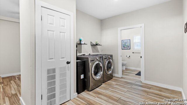 Listing photo id 10 for 760 Roosevelt