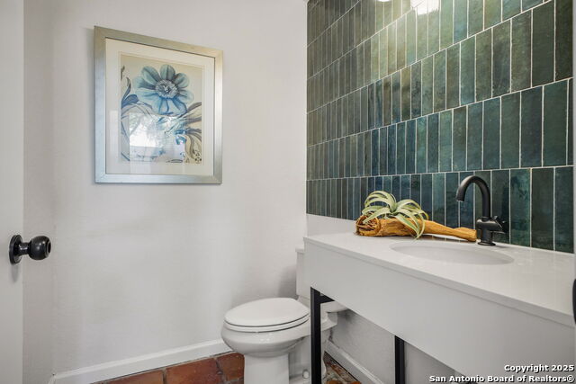 Image 13 of 45 For 6302 Cypress