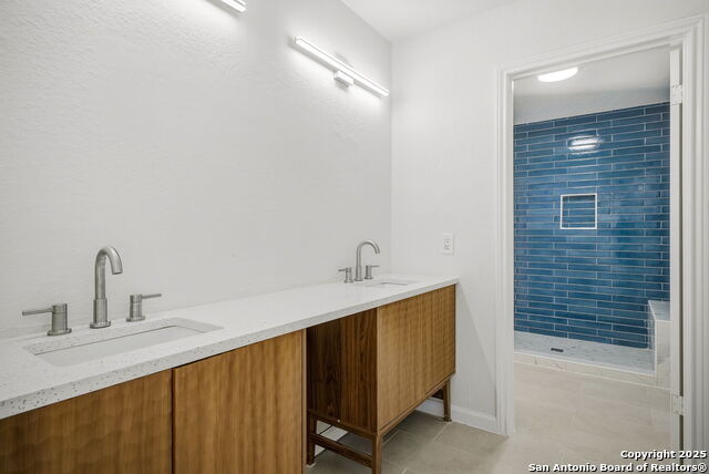 Image 32 of 45 For 6302 Cypress