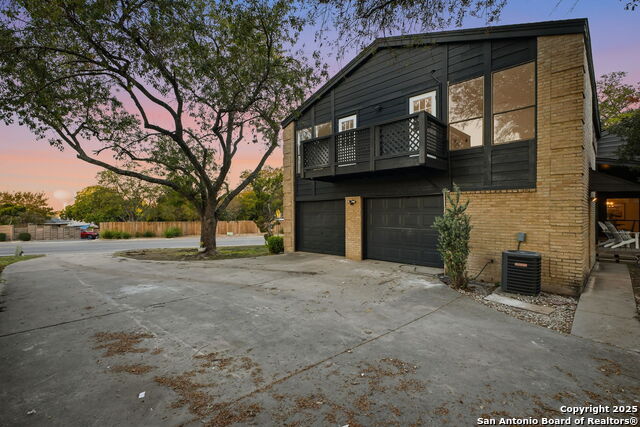 Image 40 of 45 For 6302 Cypress