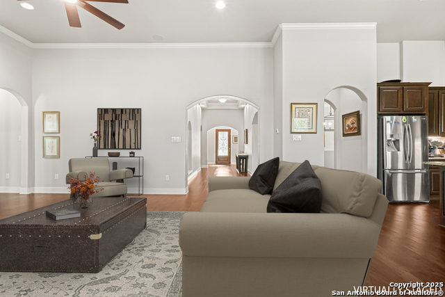 Image 10 of 30 For 919 Sutters Rim