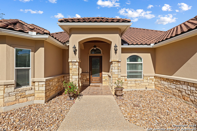 Image 30 of 30 For 919 Sutters Rim