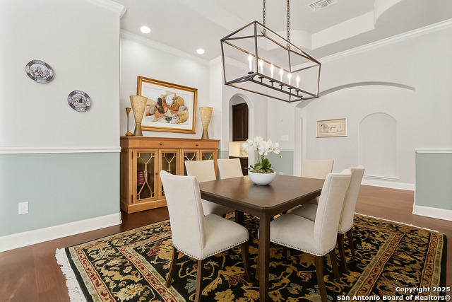 Image 5 of 30 For 919 Sutters Rim