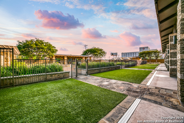 Image 22 of 28 For 4242 Broadway Street  1505