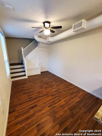 Image 7 of 32 For 707 Craig W