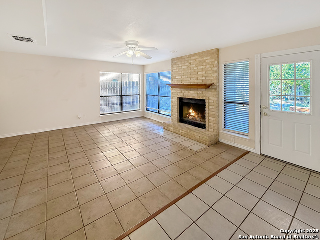 Image 10 of 26 For 21202 Malibu Colony