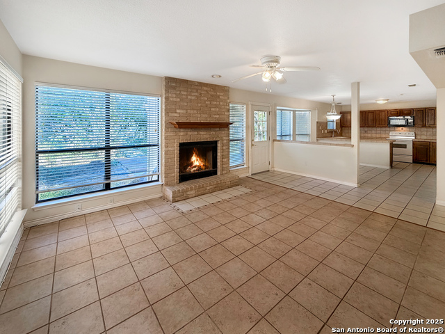 Image 12 of 26 For 21202 Malibu Colony