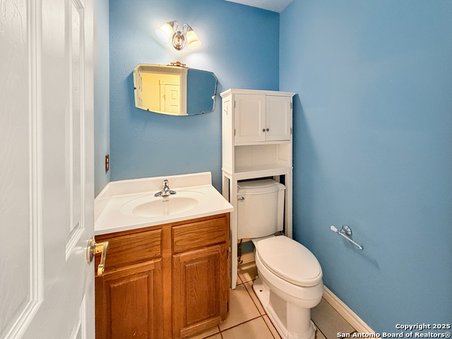 Image 22 of 26 For 21202 Malibu Colony