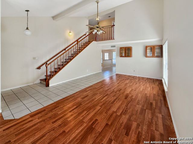 Image 4 of 26 For 21202 Malibu Colony