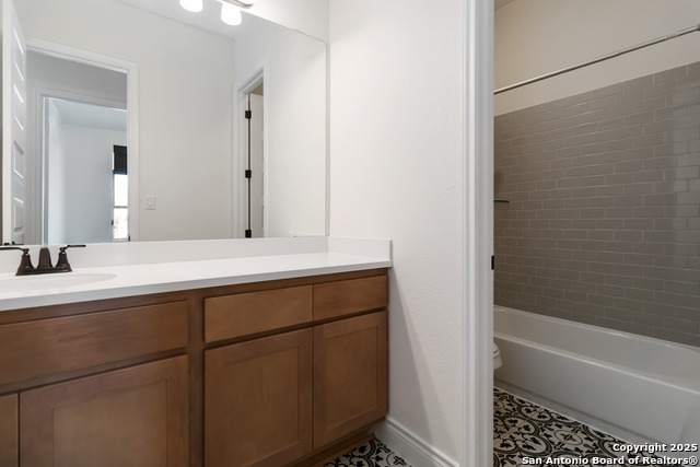 Image 33 of 50 For 1482 Lyme Park