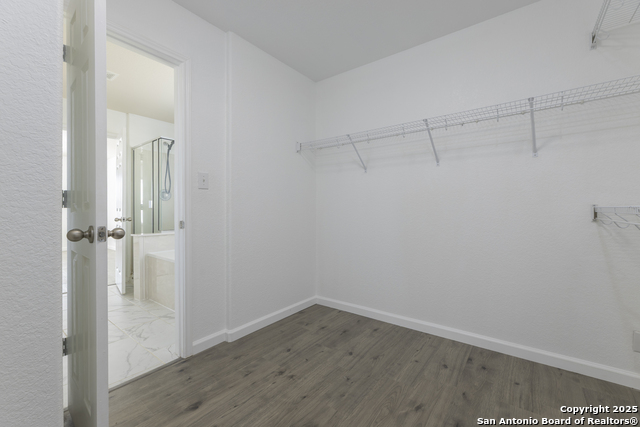 Image 12 of 26 For 105 Lookout View