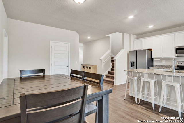 Image 11 of 37 For 579 Jennifer