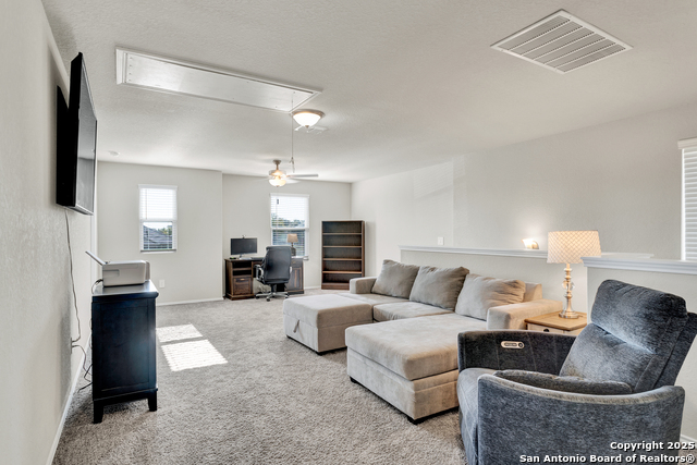 Image 28 of 37 For 579 Jennifer