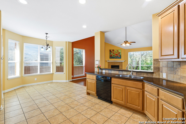 Image 13 of 40 For 722 Aster Trail