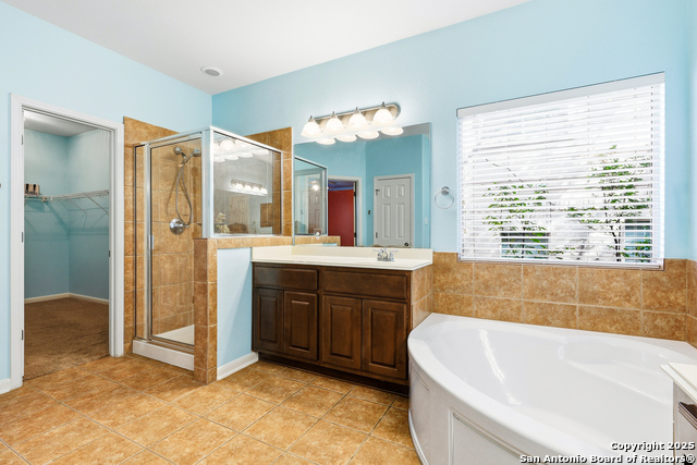 Image 18 of 40 For 722 Aster Trail