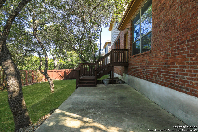 Image 29 of 40 For 722 Aster Trail