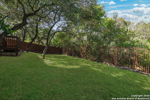 Image 32 of 40 For 722 Aster Trail