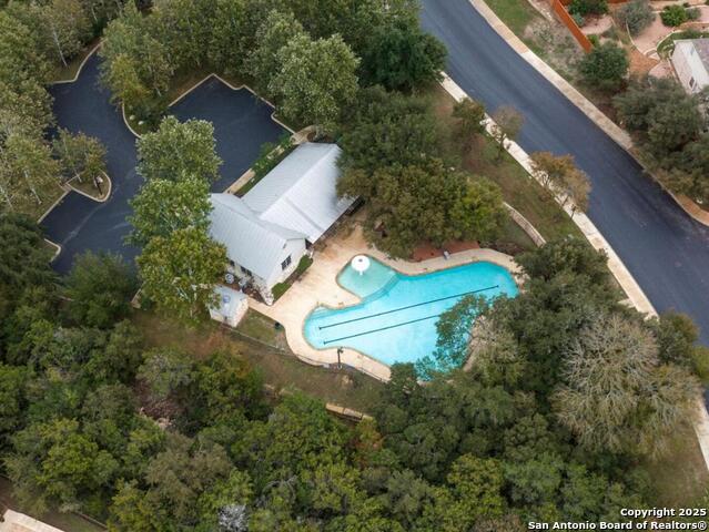 Image 36 of 40 For 722 Aster Trail