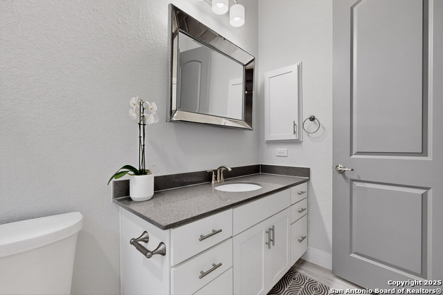 Image 26 of 31 For 3922 Balentine