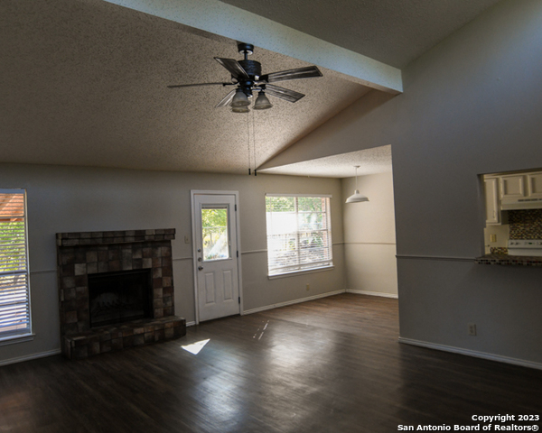 Image 5 of 17 For 2602 Moss Bluff St