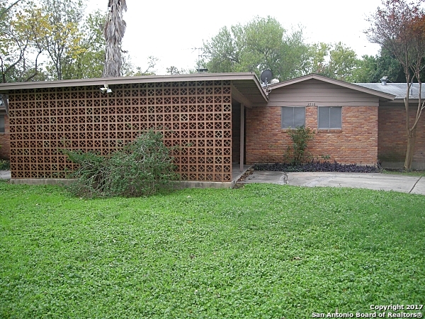 Details for 2718 Woodbury Dr, San Antonio, TX 78217