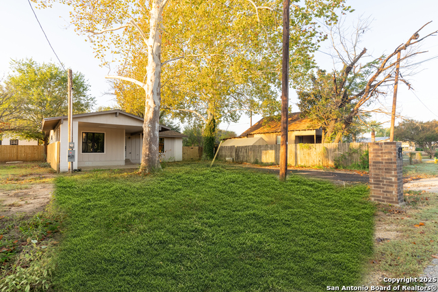 Image 3 of 23 For 8170 6th  