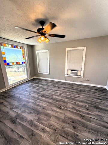 Image 17 of 22 For 801 Blue Bill Cove