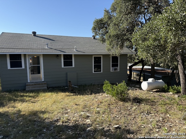 Image 19 of 22 For 801 Blue Bill Cove