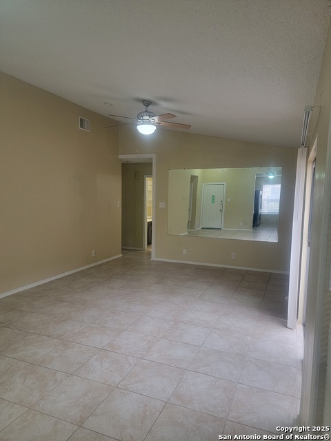 Image 10 of 14 For 5038 Ayrshire Dr.