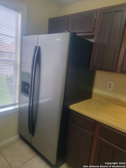 Image 9 of 14 For 5038 Ayrshire Dr.