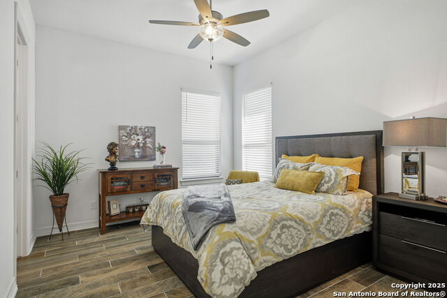 Image 24 of 42 For 23407 Grande Vista