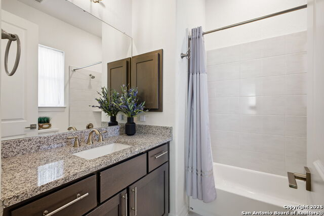 Image 26 of 42 For 23407 Grande Vista