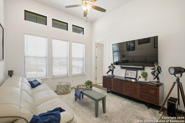 Image 27 of 42 For 23407 Grande Vista