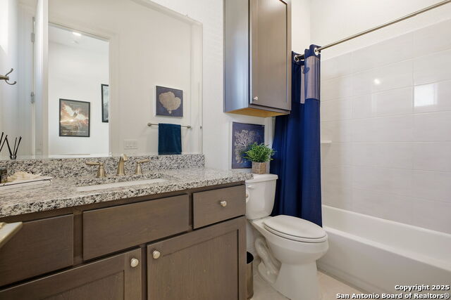 Image 28 of 42 For 23407 Grande Vista