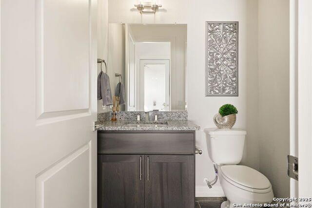 Image 31 of 42 For 23407 Grande Vista