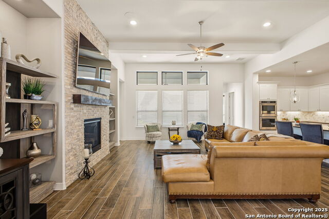 Image 8 of 42 For 23407 Grande Vista