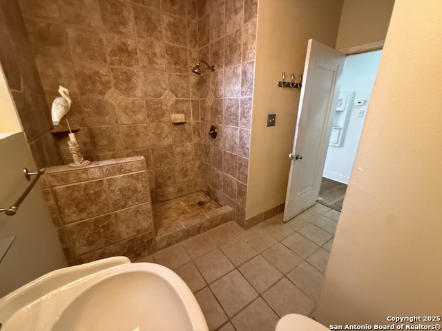 Image 8 of 13 For 1626 Mckinley