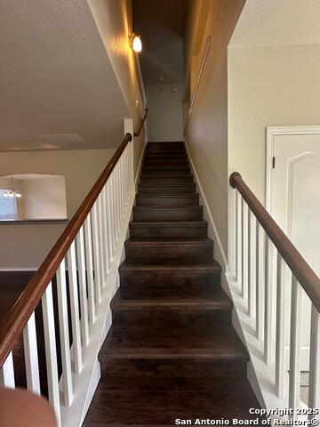 Image 5 of 39 For 1335 Crown Brook