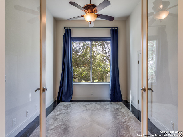 Image 15 of 36 For 16 Liser Glen