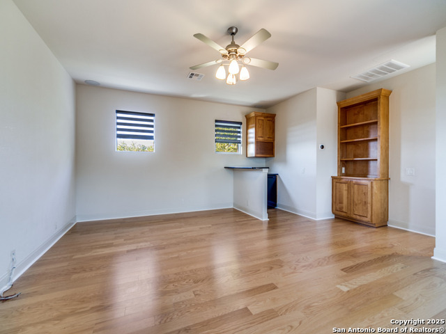 Image 27 of 36 For 16 Liser Glen