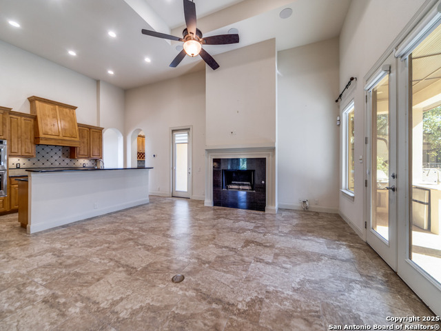 Image 7 of 36 For 16 Liser Glen