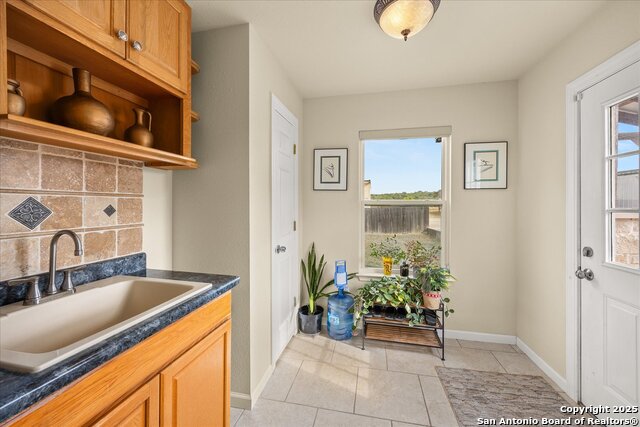 Image 33 of 50 For 127 Camp Alzafar