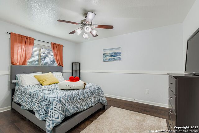 Image 11 of 17 For 806 Horn Run