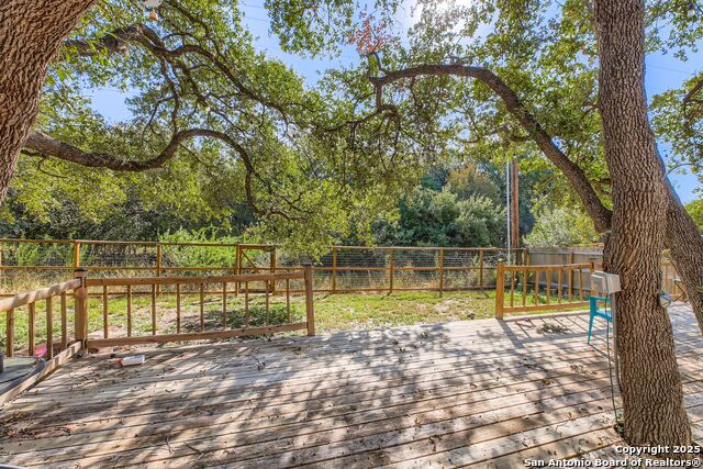 Image 14 of 17 For 806 Horn Run