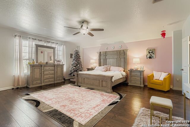 Image 9 of 17 For 806 Horn Run