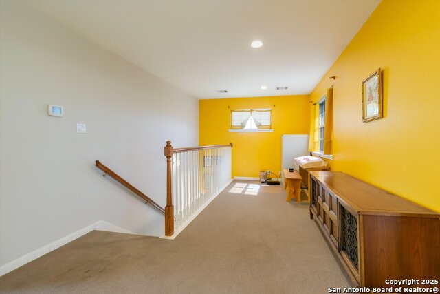 Listing photo id 20 for 116 Ridge Pl